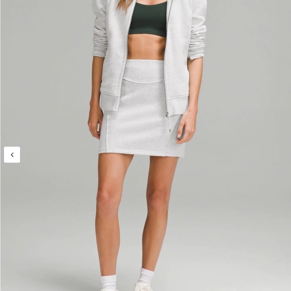 lululemon athletica Dresses & Skirts - NWT Lululemon Scuba HR Mini Skirt
